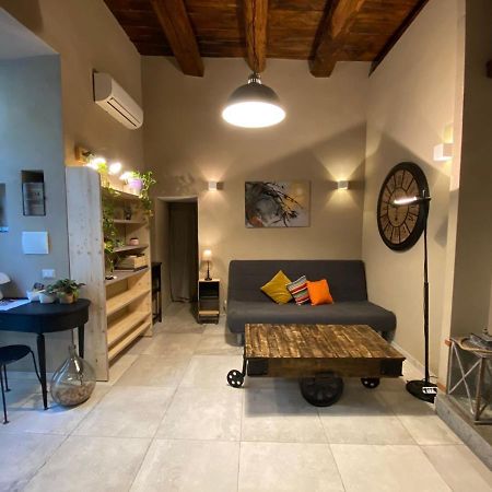 Barrio Flat Apartment เนเปิลส์ ภายนอก รูปภาพ