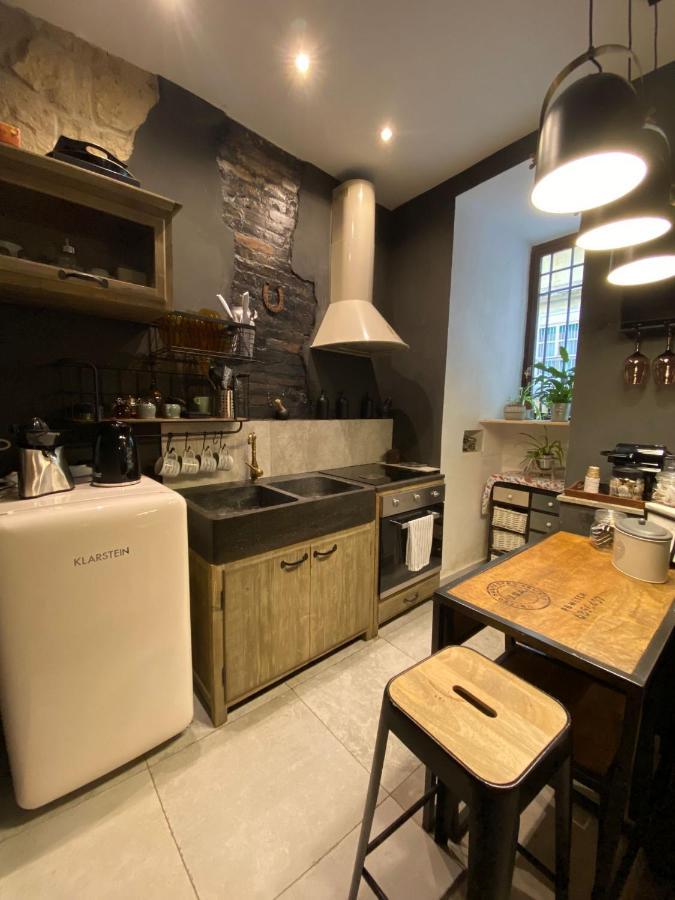 Barrio Flat Apartment เนเปิลส์ ภายนอก รูปภาพ