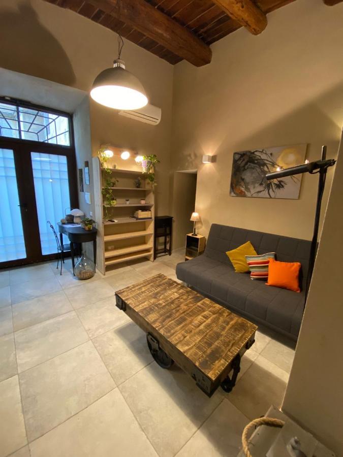 Barrio Flat Apartment เนเปิลส์ ภายนอก รูปภาพ