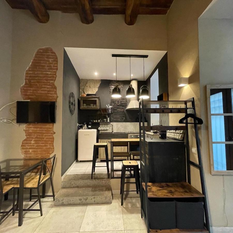 Barrio Flat Apartment เนเปิลส์ ภายนอก รูปภาพ